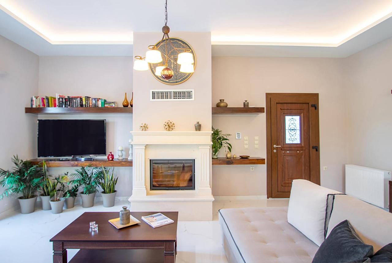 Zissis Villa & Pool 5Min Drive To Beach Kato Yerakarion Exterior photo