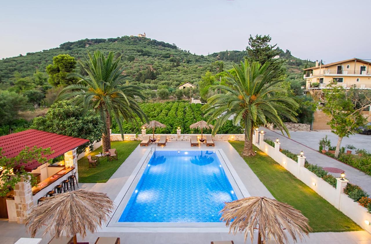 Zissis Villa & Pool 5Min Drive To Beach Kato Yerakarion Exterior photo