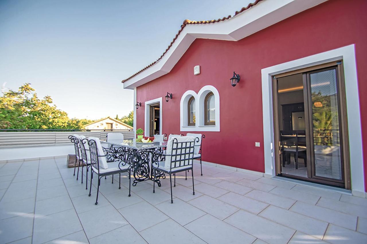 Zissis Villa & Pool 5Min Drive To Beach Kato Yerakarion Exterior photo